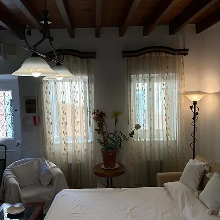 Casabella Corfu